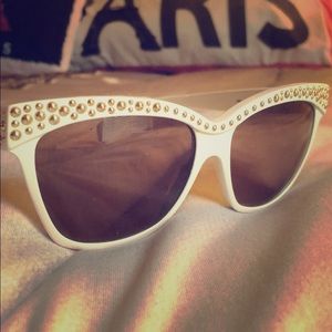 Alexander McQueen sunglasses